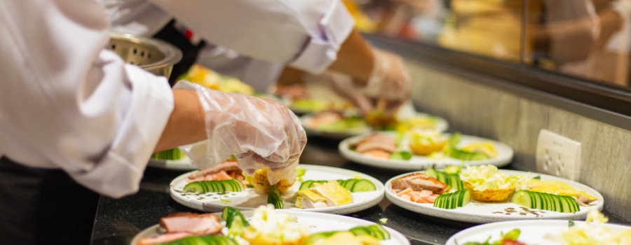 Plated vs Buffet Service: Which One Is Right for Your Next Event?